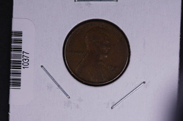 1947-D Lincoln Wheat Small Cent.  Affordable Collectible Coin. Store # 10377